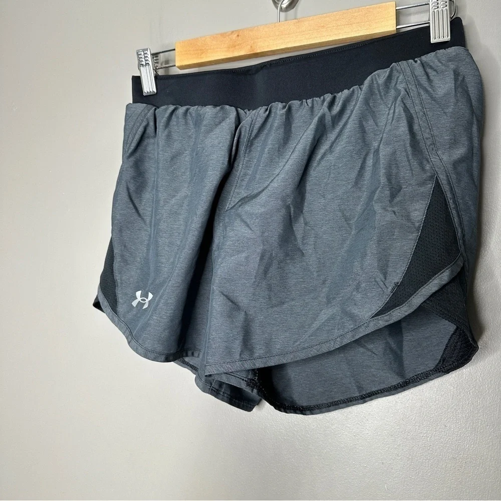 Under Armour loose fit running shorts - Picture 3 of 8